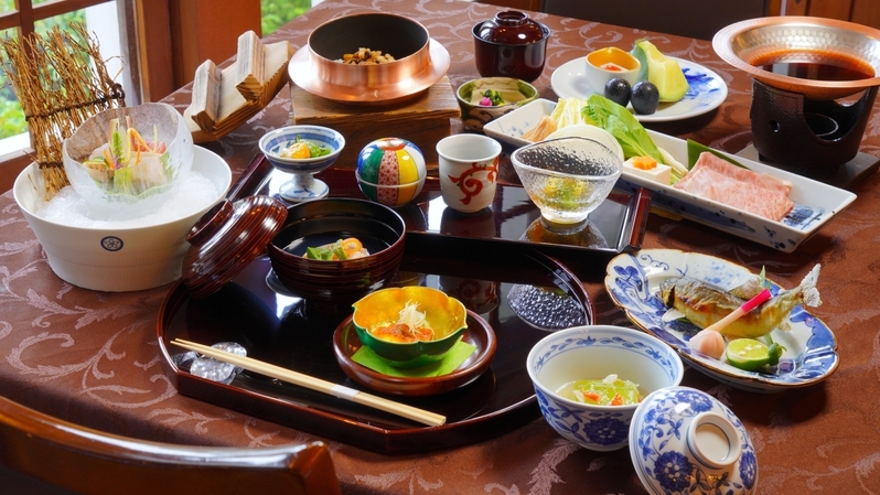 【特別室 和洋室23番】源泉かけ流し露天風呂付特別室プラン｜食事は部屋または個室（選択不可）