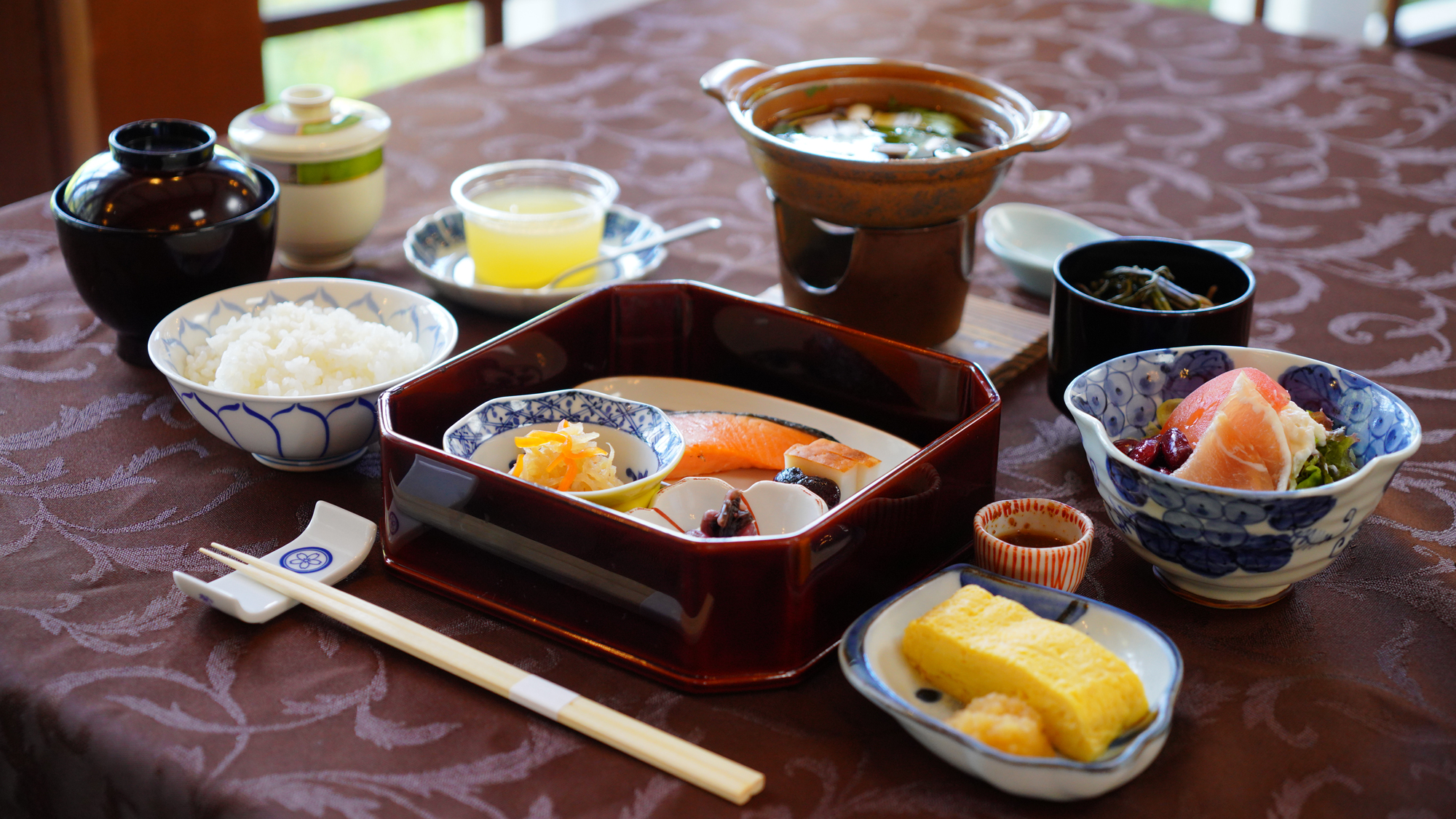 ご朝食の一例