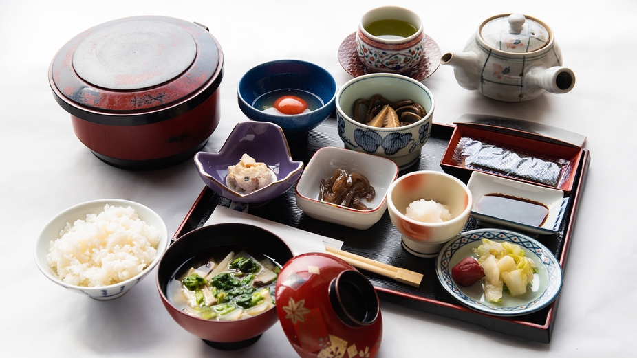 【旬の郷土料理】天然自然薯がたっぷり♪山芋づくしコース♪