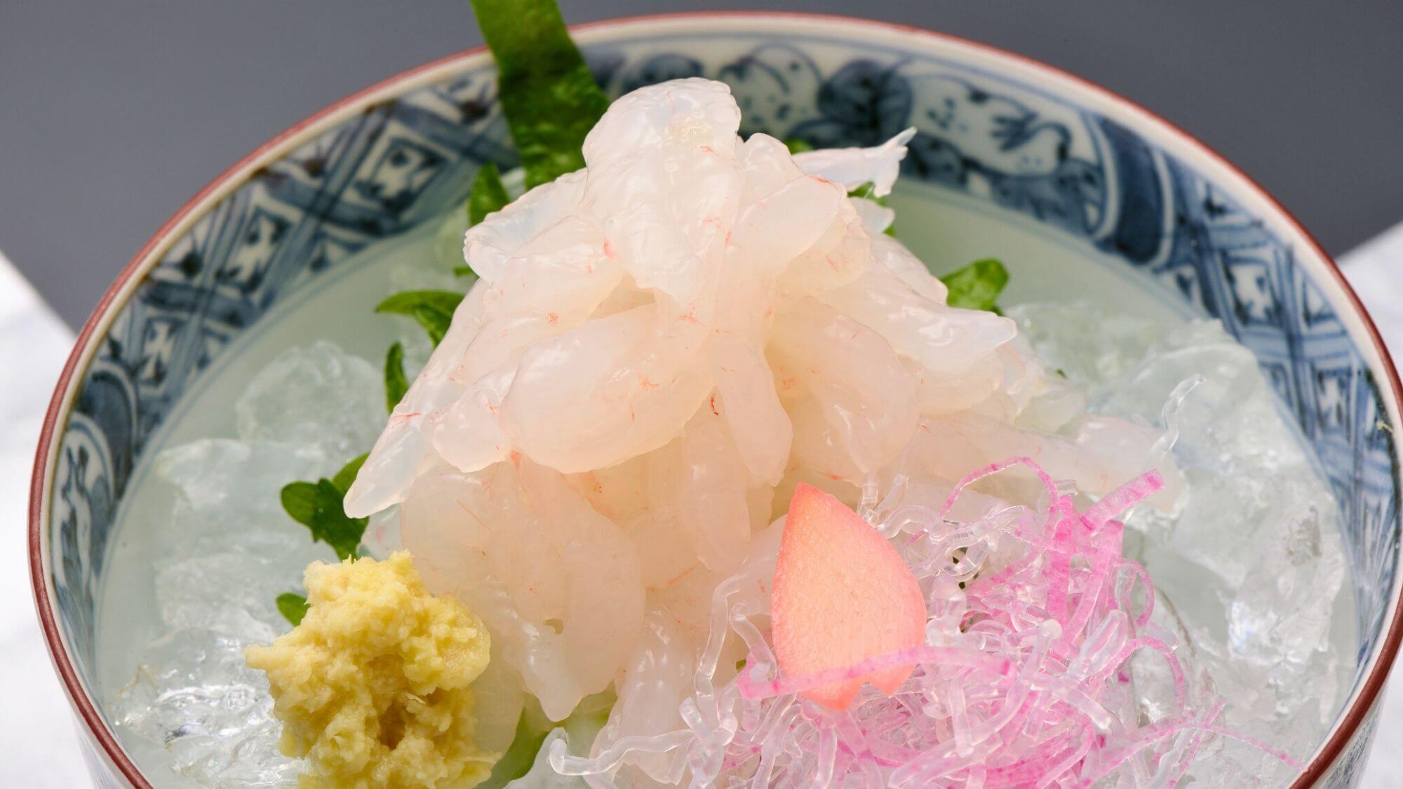 【4月限定】地酒3種飲み比べ特典！白海老×蛍烏賊×のどぐろ〜富山湾の恵みを堪能〜春のあさひやプライド