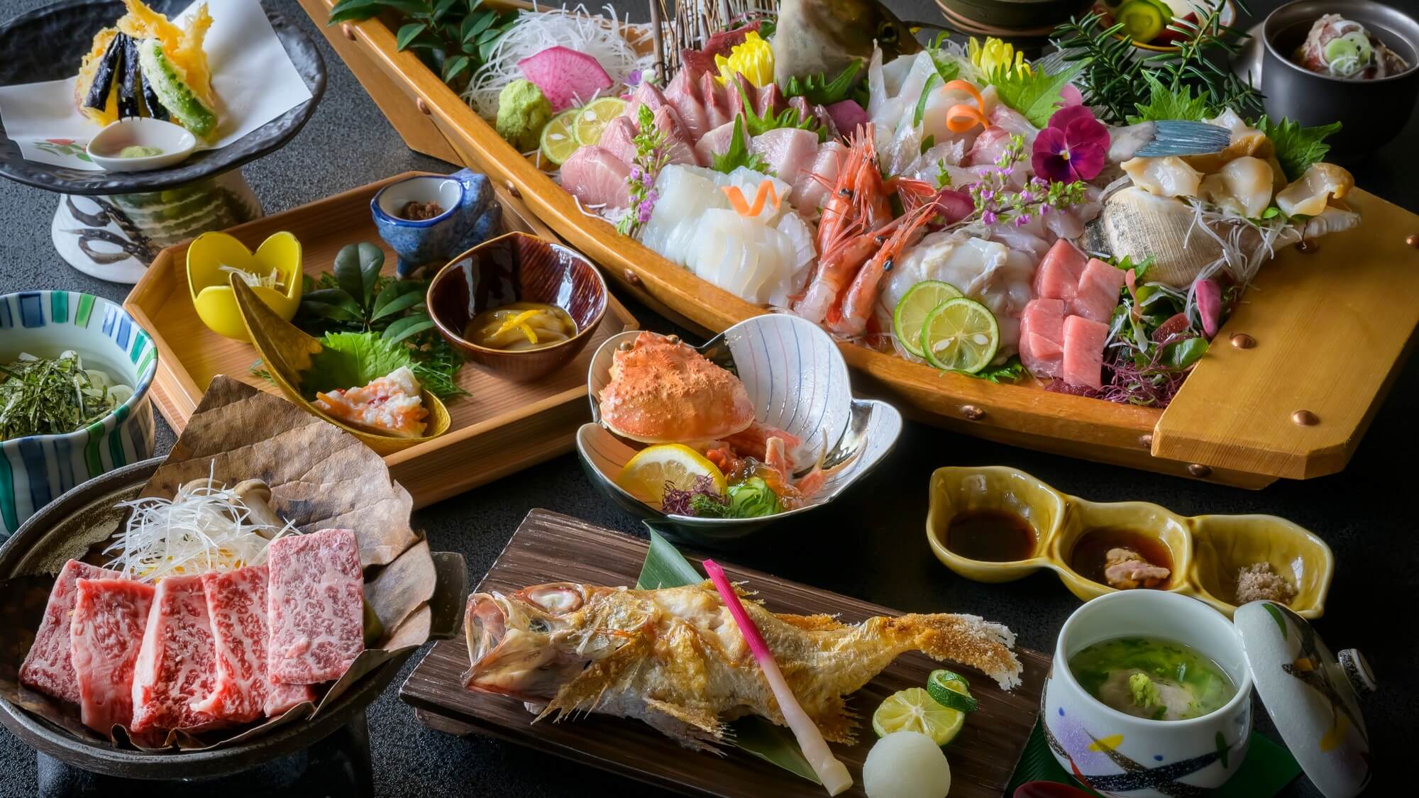 【のどぐろ会席】白身魚の王様「のどぐろ」×ご当地ブランド「氷見牛」どちらも楽しむ贅沢な会席です。