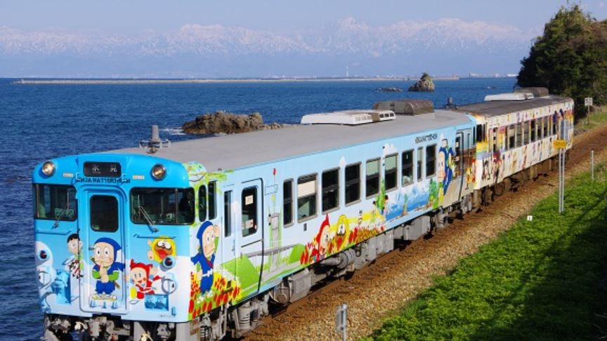 【日本の伝統的な蔵に泊まる】富山湾一望オーシャンビュー客室と、天然温泉に浸る氷見旅＜素泊まり＞