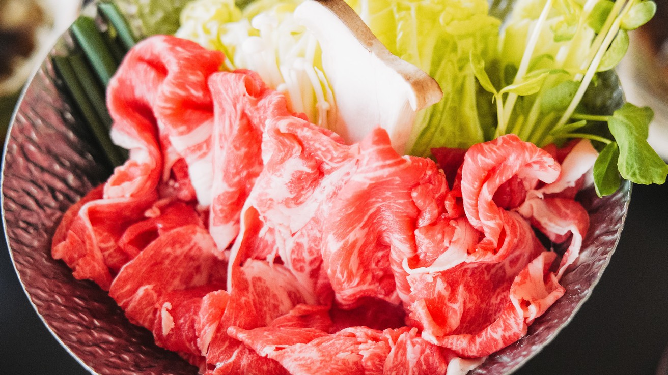 【氷見牛すきやき会席】上質な和牛と選りすぐりの海の幸に出会う旅