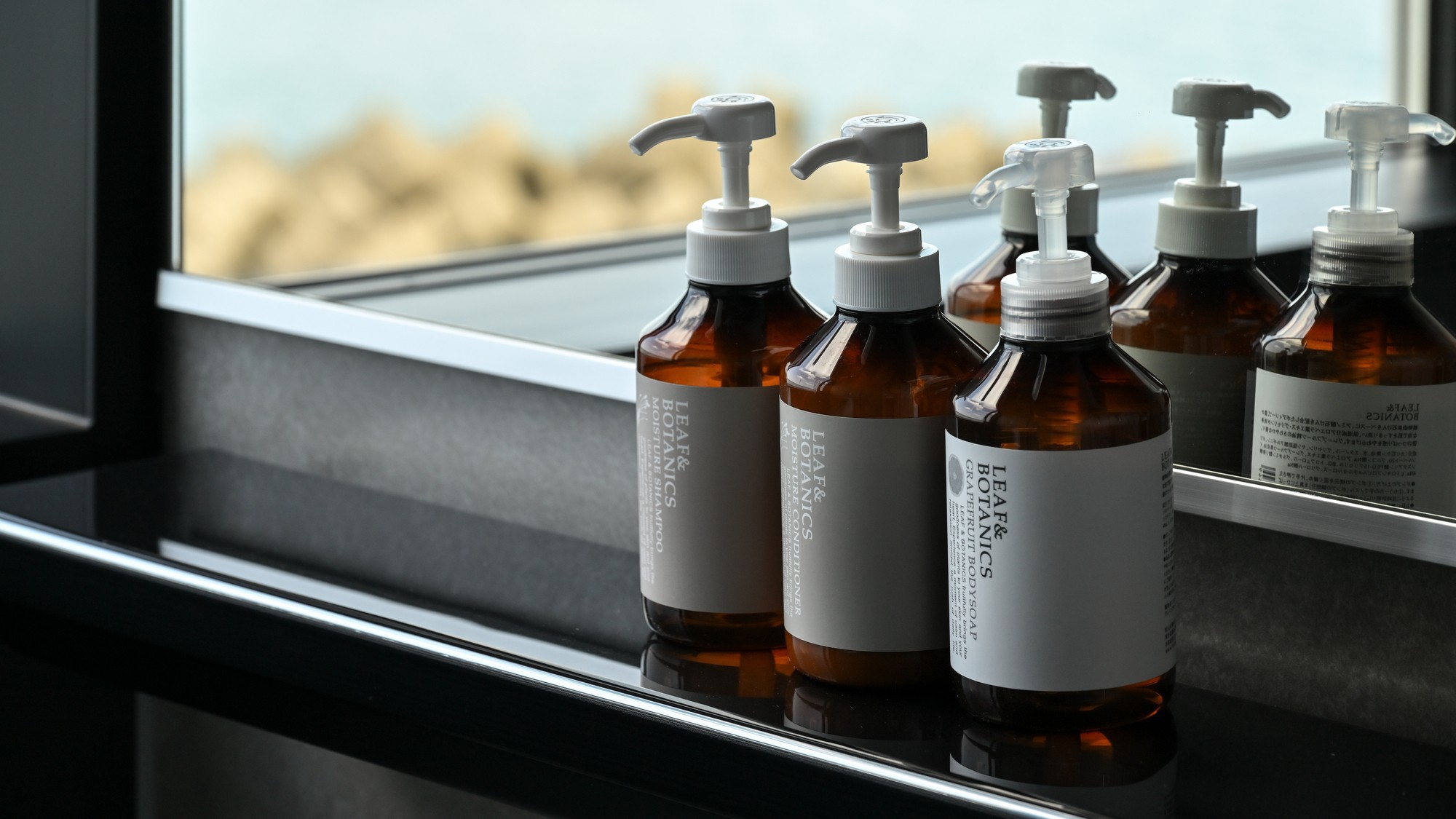【こだわりのアメニティ】ヘアケア、フェイスケア類は国内メーカーの「LEAF＆BOTANICS」