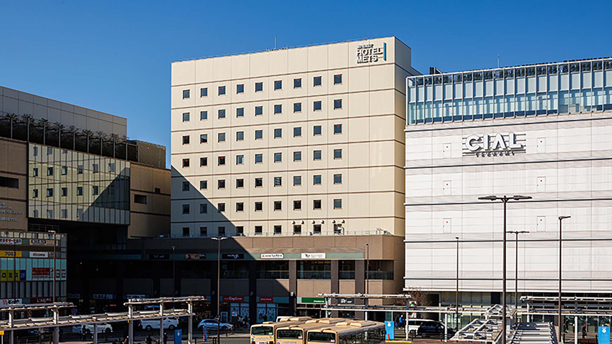 【外観】JR鶴見駅徒歩2分！