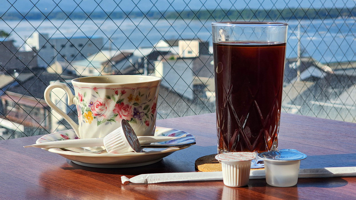 ■【朝食】眺望抜群のレストランでいただく佐渡の朝ご飯！観光や一人旅・出張の方にも大好評♪