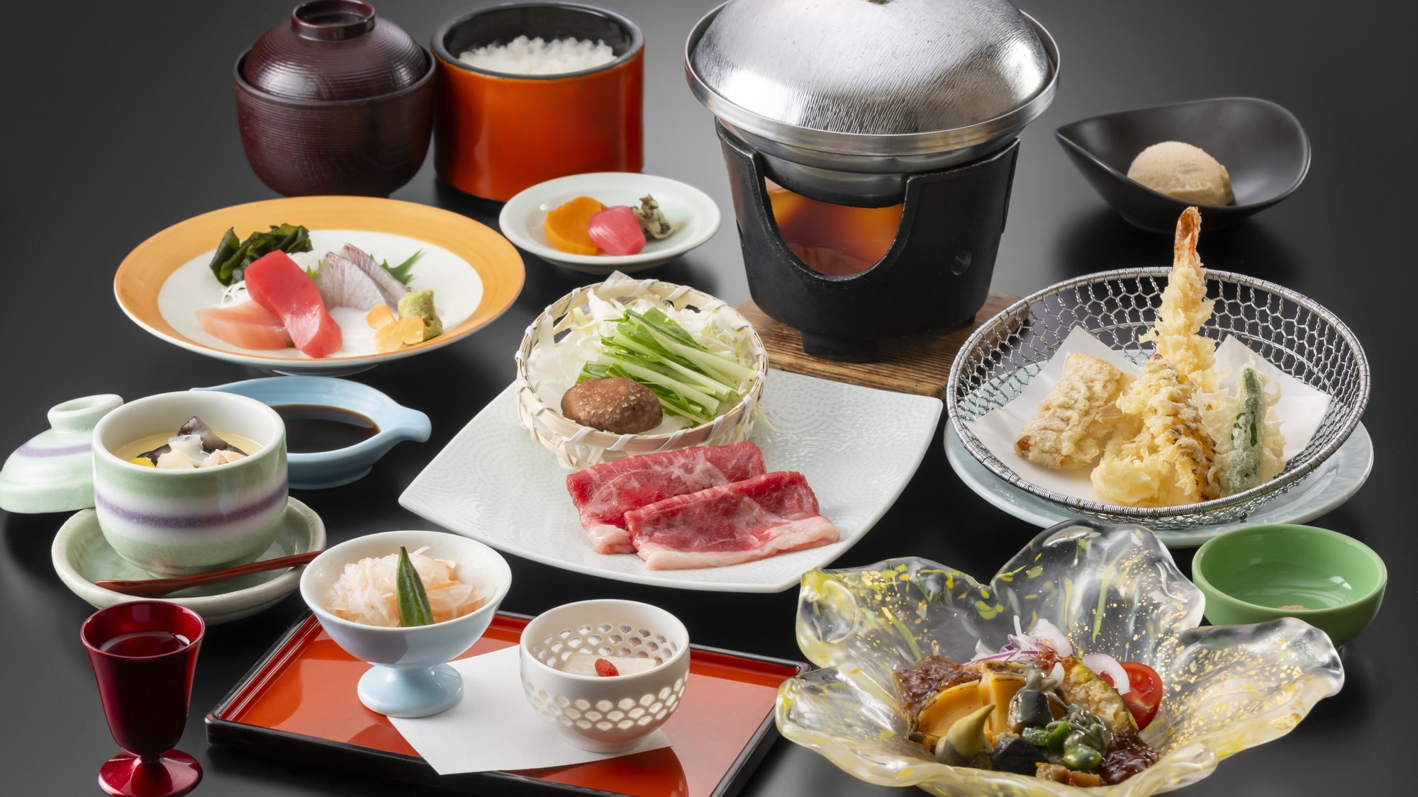 【6・7月の限定販売】選べる＜磯はなびグッズ＞付き！ご夕食はお手軽会席「華」コース