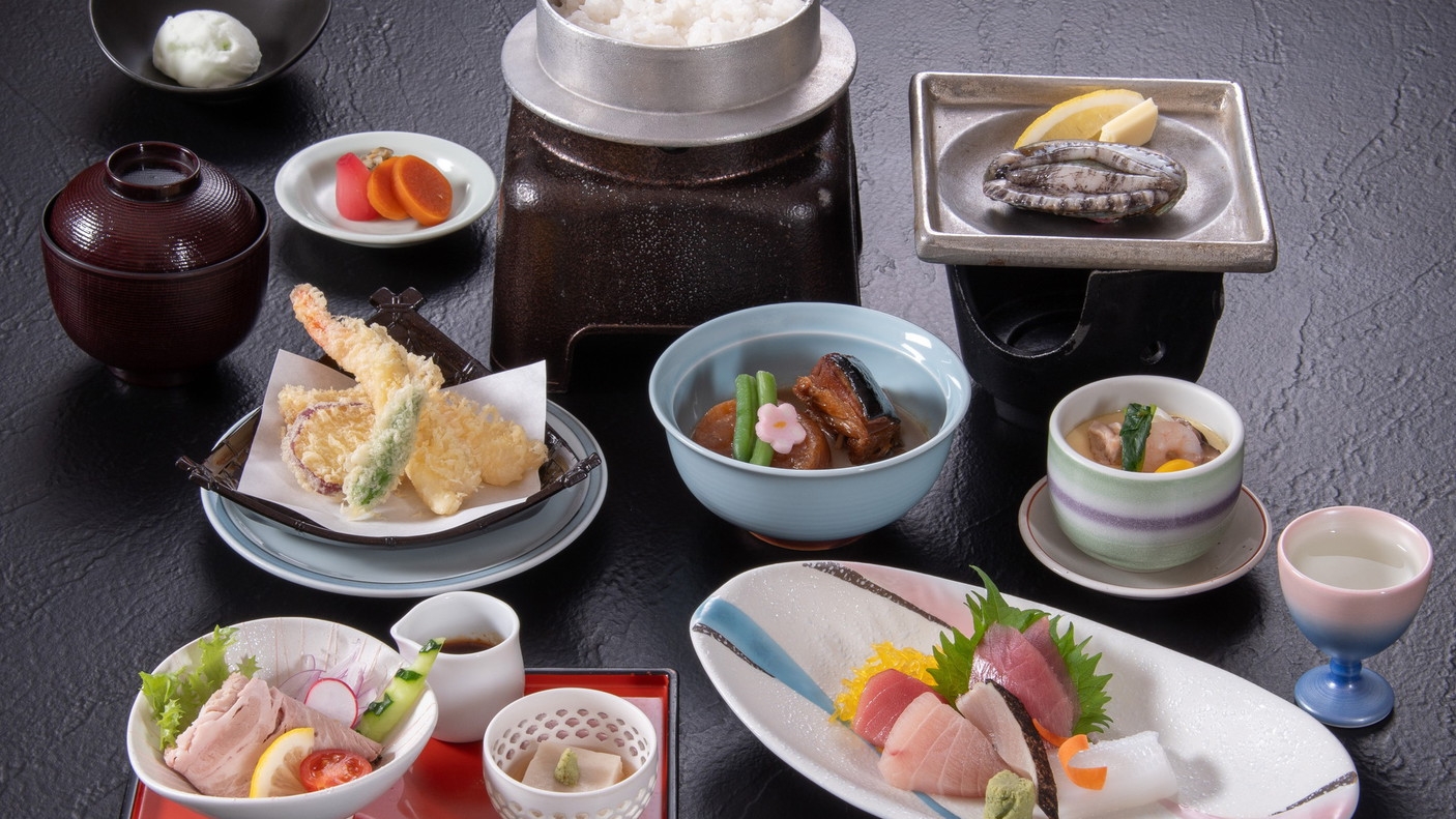 【感謝企画】お日にちが合えば超お得☆鮑踊り焼き付き華会席をおひとり様14300円〜〔現金精算限定〕