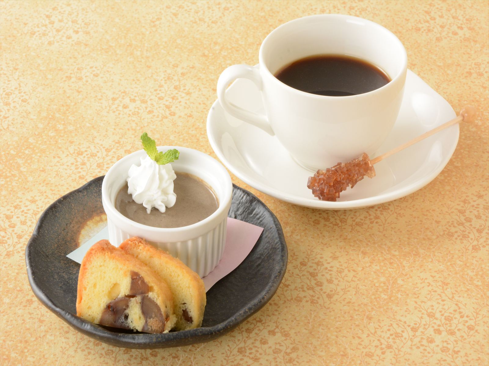 25年秋　旬菜会席「デザート・珈琲」