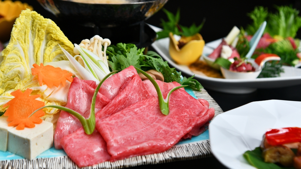 （愛犬と宿泊）全5品の牛料理とお刺身が彩る１ランク上の贅沢ディナー！飛騨牛尽くし御膳！