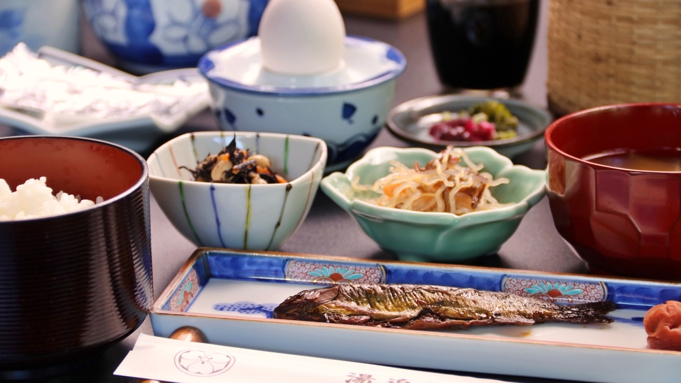 【1泊2食】迷ったらこれ！日本海の旬会席×pH8.6の美肌の湯　スタンダード会席