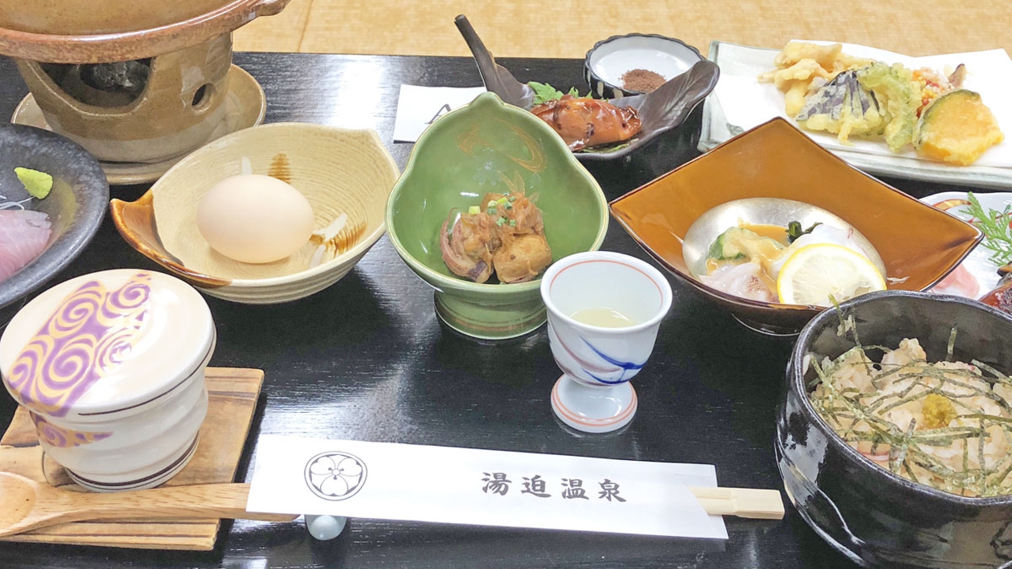 *【夕食一例】一品一品、心と手間ひまをかけて作った料理の数々をご堪能ください。