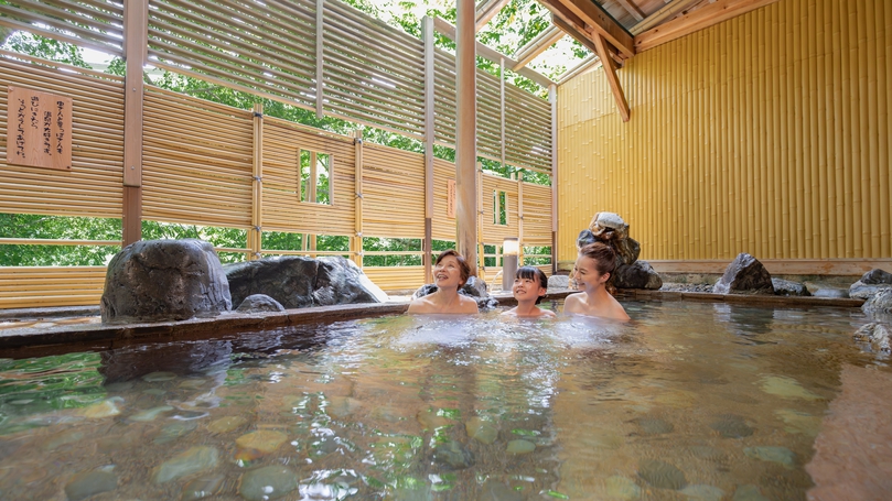 露天風呂（男女入替制）