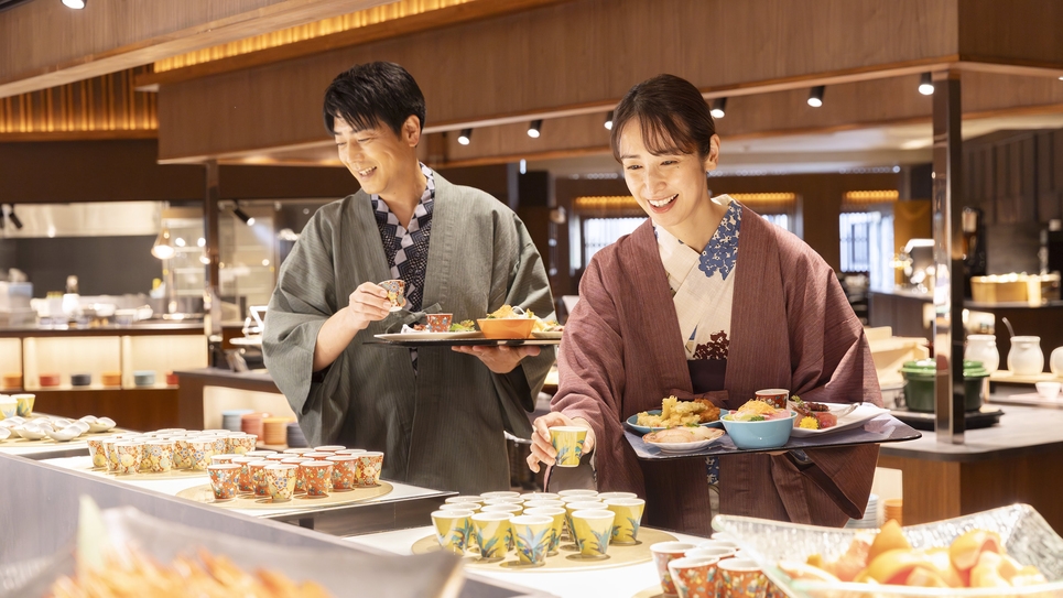 【5％OFF】【楽天スーパーSALE】目の前に海が広がるインフィニティ温泉を楽しむ基本バイキング