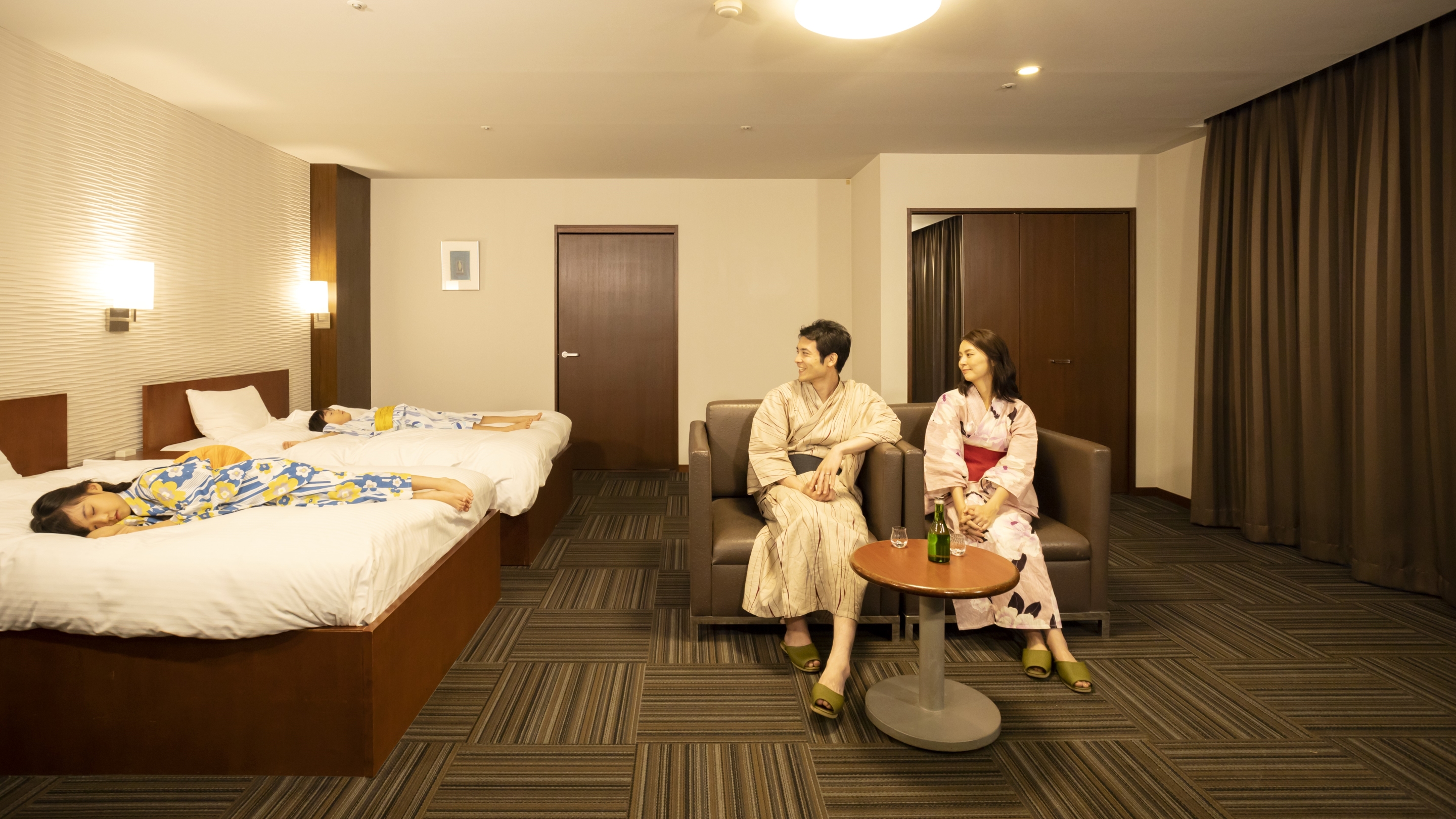 スタンダードツイン　※客室の一例