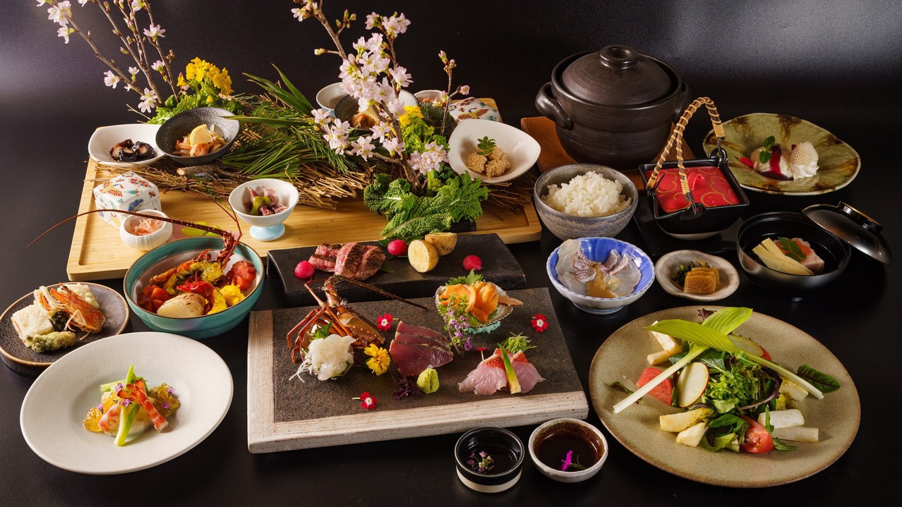 【お部屋食】★最上位会席★美味饗宴プランでおもてなし 〜温泉露天風呂・内風呂付き
