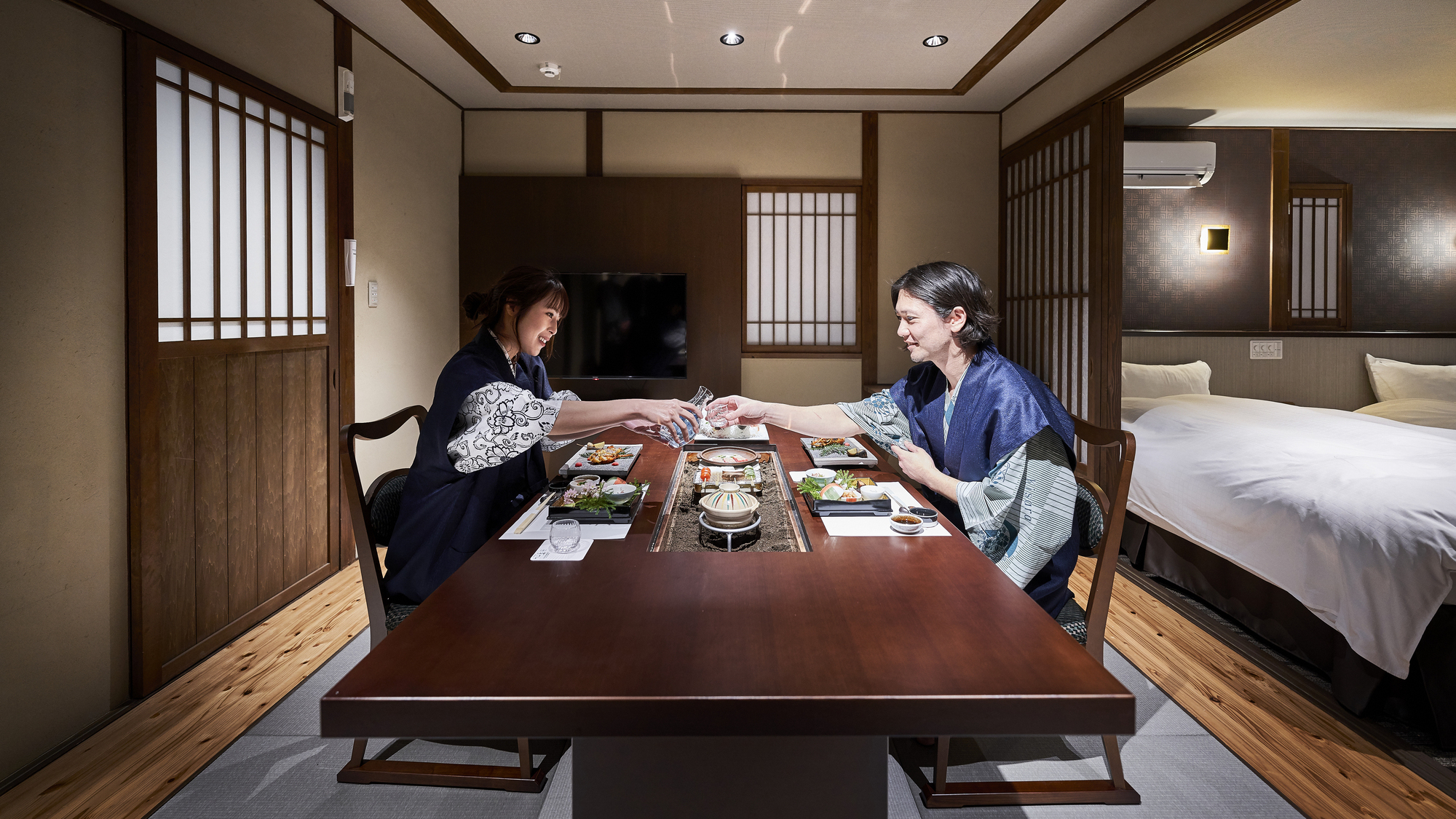 お部屋食（イメージ）