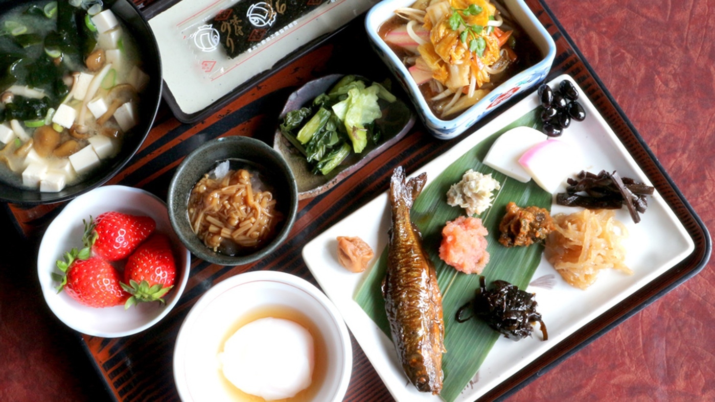 11/1〜【お料理グレードアップ】夕食1品追加「群馬産・上州麦豚の味噌漬け焼き」付き（2食付プラン）