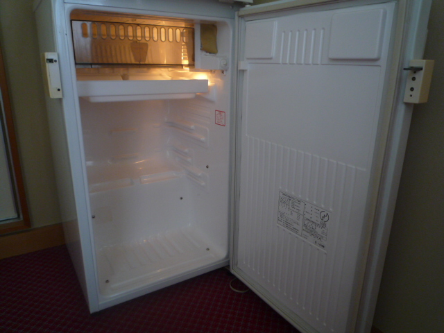 客室冷蔵庫