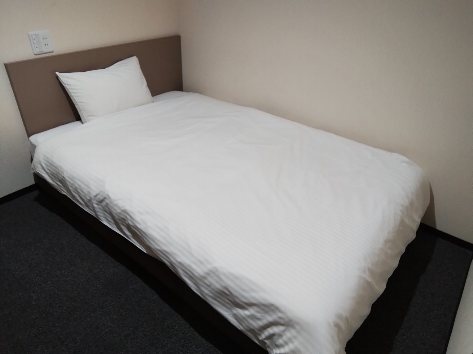 シングルベッド