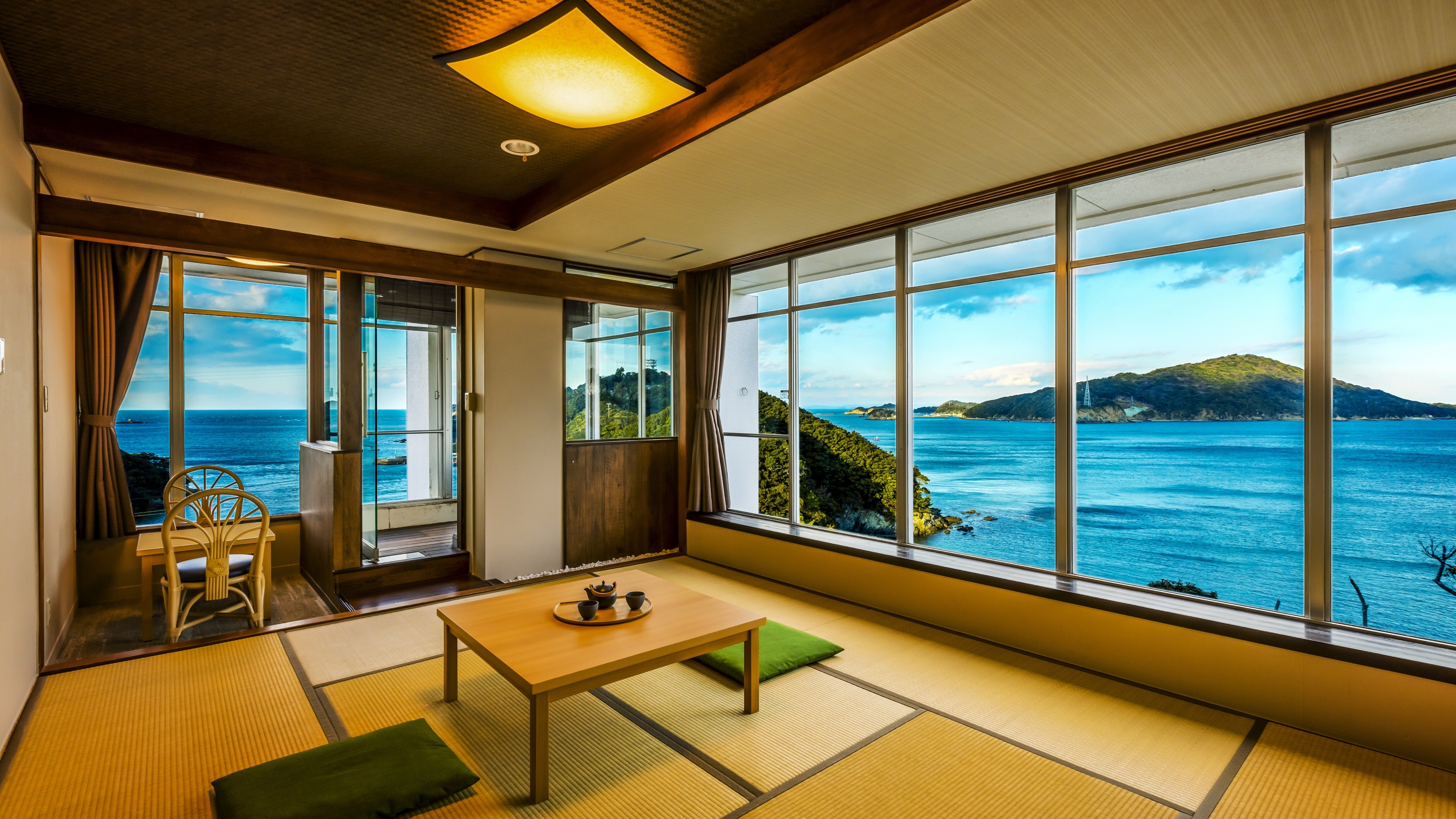 スタンダード展望風呂付和室　※客室の一例