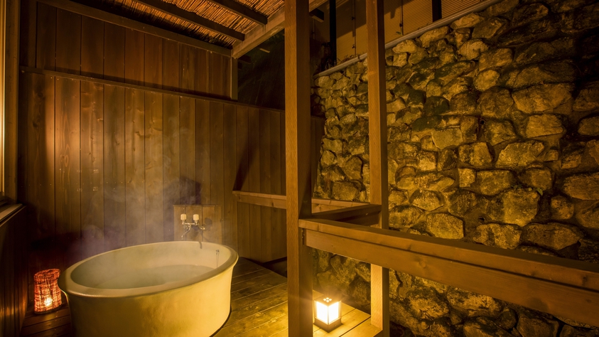 スーペリア露天風呂付和洋室ツイン　※客室露天風呂の一例