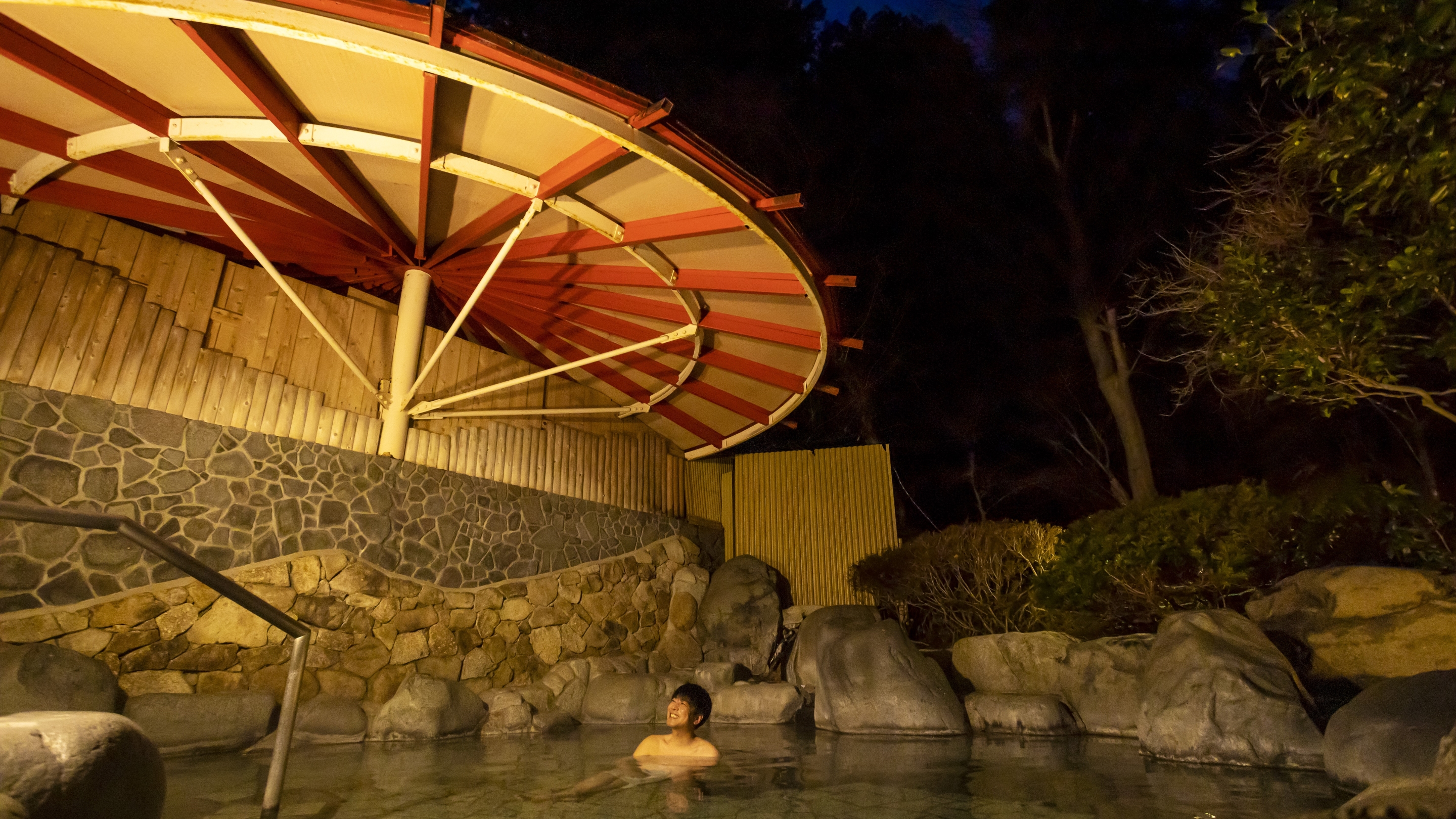 露天風呂 朝の湯（男性）