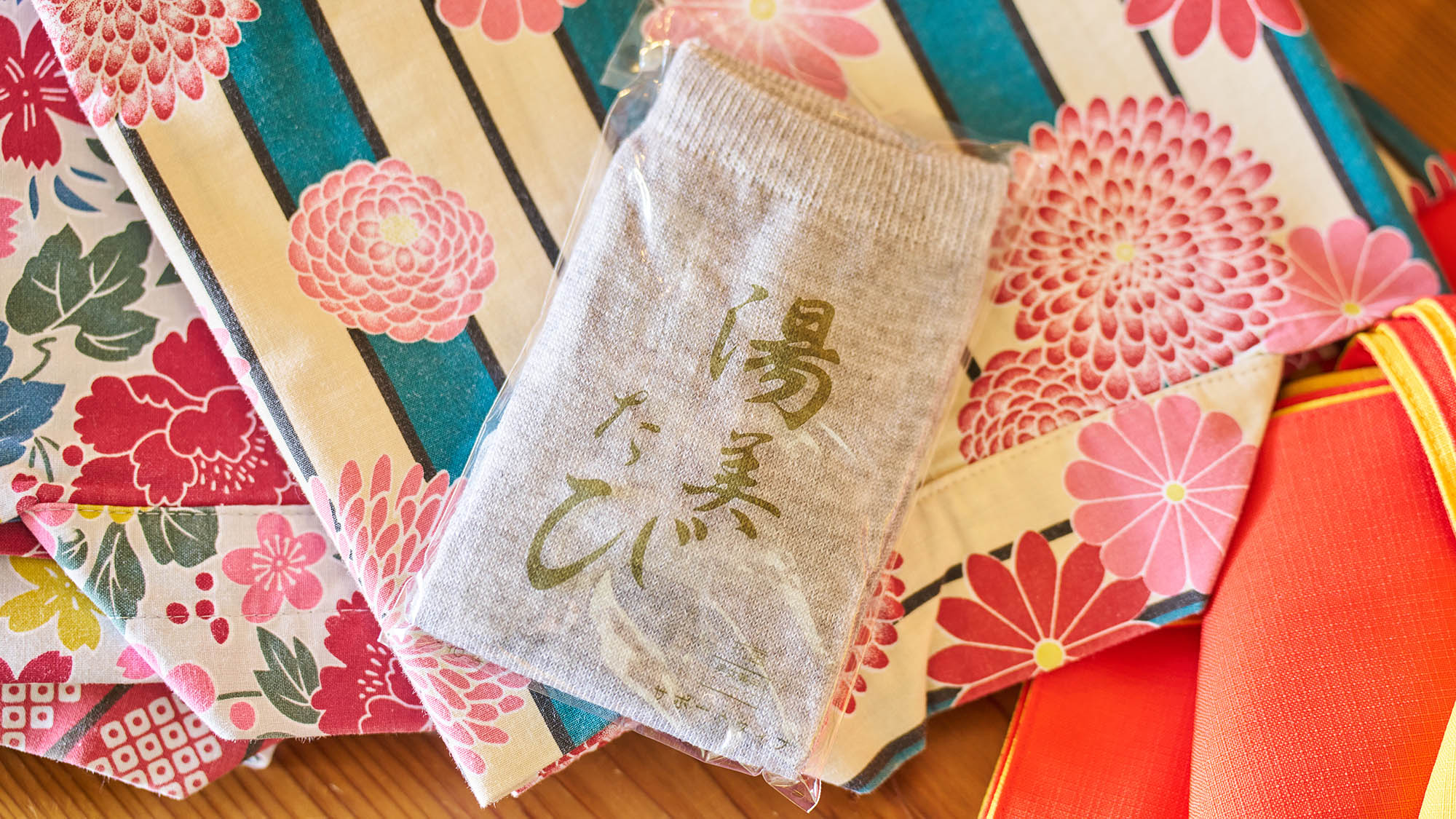 ・【施設設備】全館畳敷きの当宿にぴったりな足袋もご用意。滞在中はぜひ足袋を履いてお過ごしください