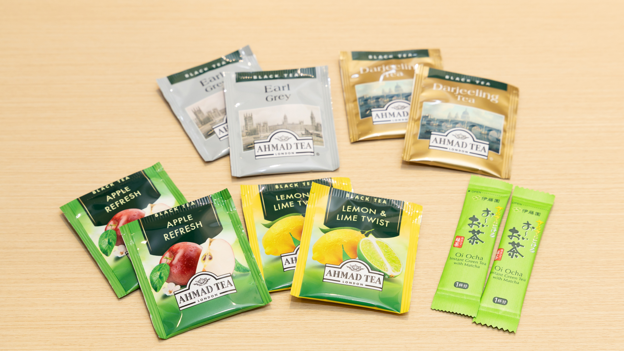 紅茶のバック・粉末の緑茶