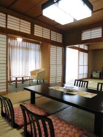 Special guest room "Kyogoku" Japanese-style room with 16 tatami mats and a spacious veranda