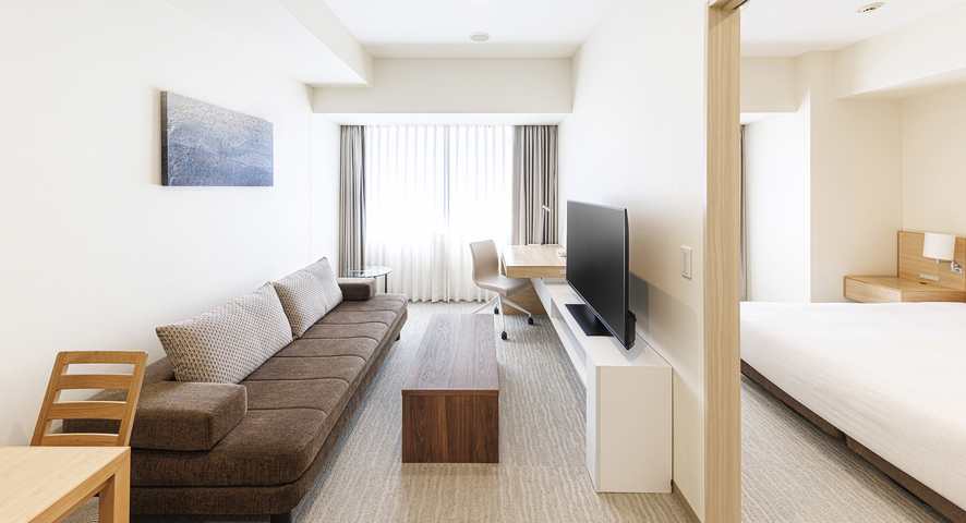 【１ベッドルーム　キング　リビング】