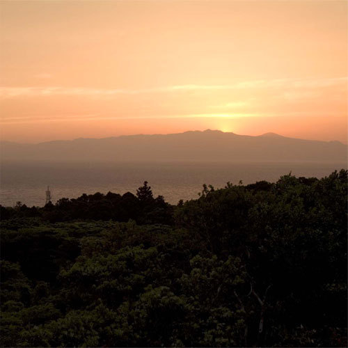 贅沢にも全3室というリゾートホテル！あなただけに心和むステイをお届け。夕朝食付き