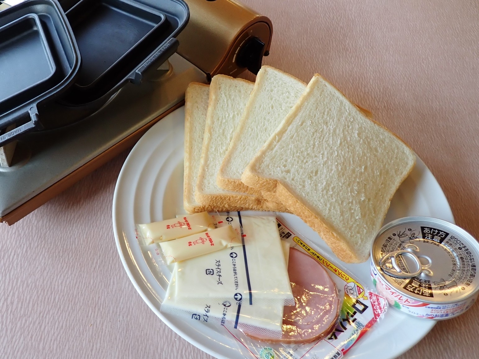 ▲【2食付き】6名様用コテージ★気軽にBBQ★ベーシックコース・朝食ホットサンドプラン