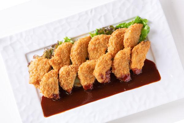 朝食ビュッフェ　味噌カツ