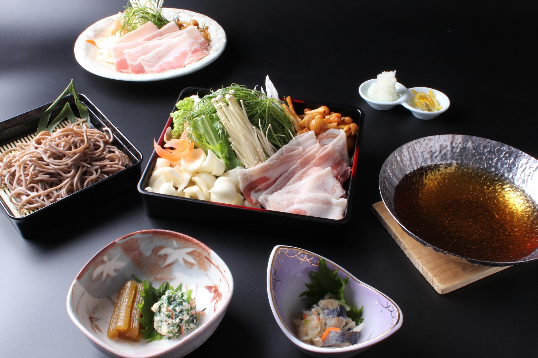 【お試しキャンペーン中！】春の美食プラン〜ゆり根鍋〜夕食ワンドリンク付・1泊2食プラン