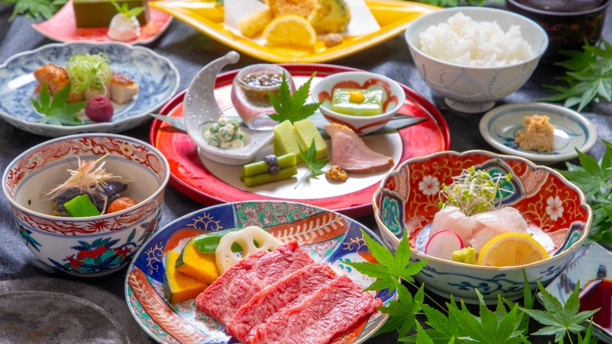【直前ご予約特典！ワンドリンクサービス】〜自慢の青湯と泰葉創作会席を気軽に楽しむ基本会席〜1泊2食付