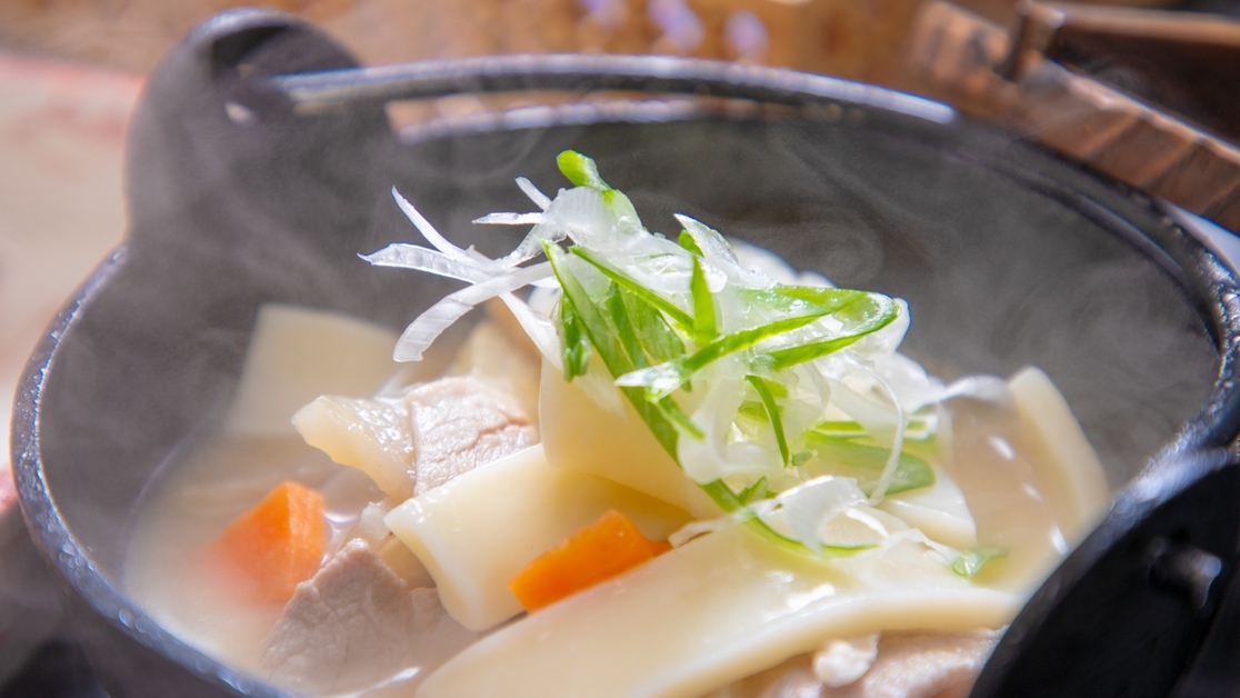 【1泊朝食】〜時間いっぱい湯布院を散策〜【ドリンクコーナー無料】