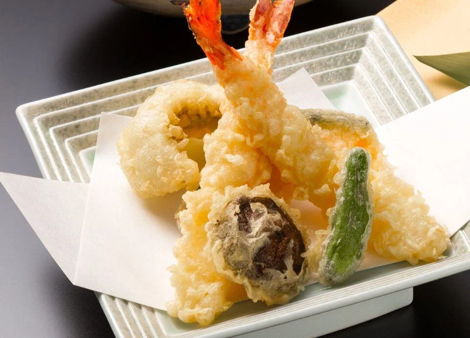 【平日・宿泊者限定】日本料理 鯉城ディナー付プラン＜スタンダードフロア＞　