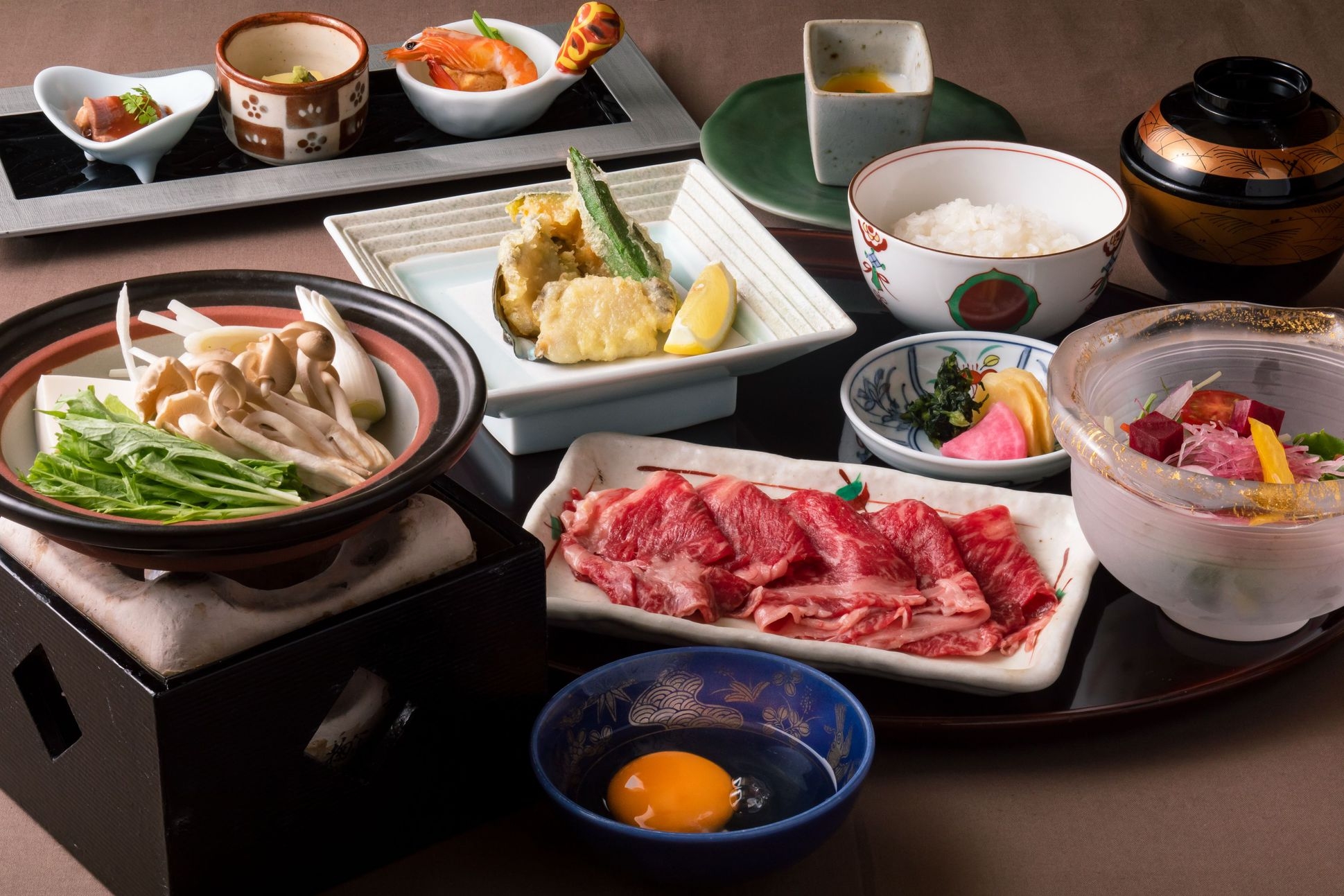 【旬の味覚を愉しむ】日本料理 鯉城ディナー付プラン＜スタンダードフロア＞　