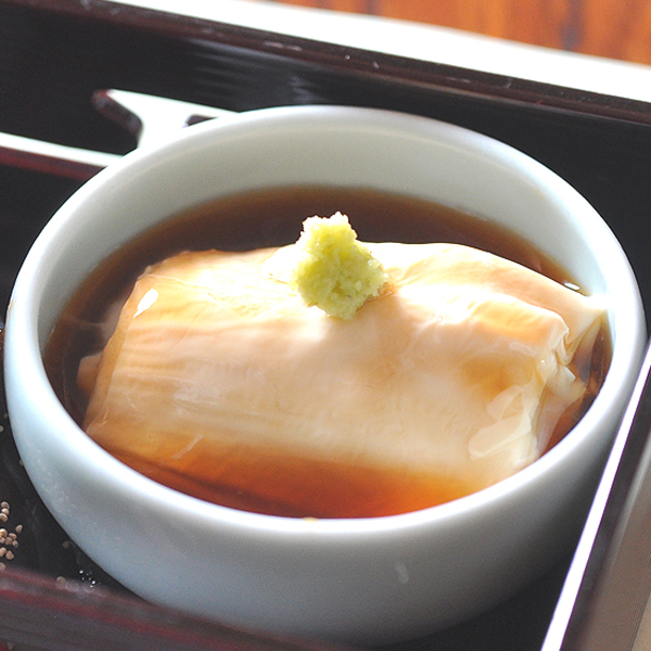 ≪海水浴にもおすすめ！≫　浜坂の料理自慢の宿で、『　天然の岩カキ付き☆リーズナブルコース！　』