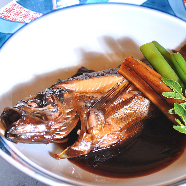 ≪初夏 その日の最良の食材で♪≫　浜坂随一の料理宿ならではのお料理を♪　『　主人におまかせコース　』