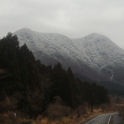Snowy mountain