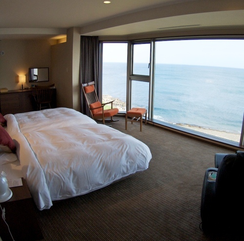 Seaside Special Room, Room 401