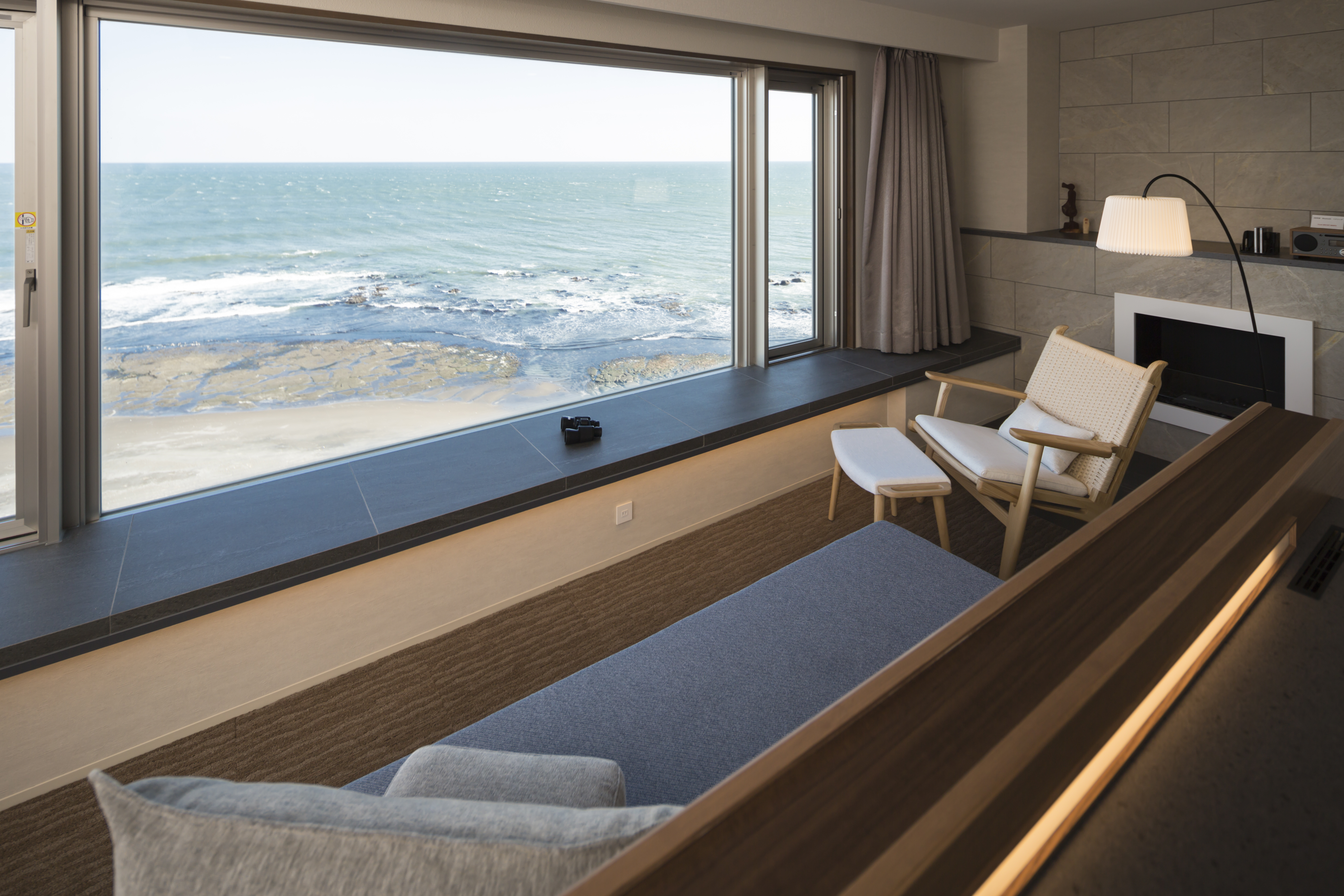 暖炉付セミスイート