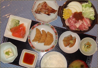 【朝・夕食付】駐車場無料！！！こだわり食材を使った手作り料理　2食付きプラン！