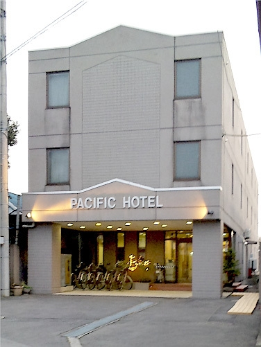 【金　土　日限定】駐車場無料付！！！ビジネスホテルだからこその特別価格実施中！週末応援プラン！！！