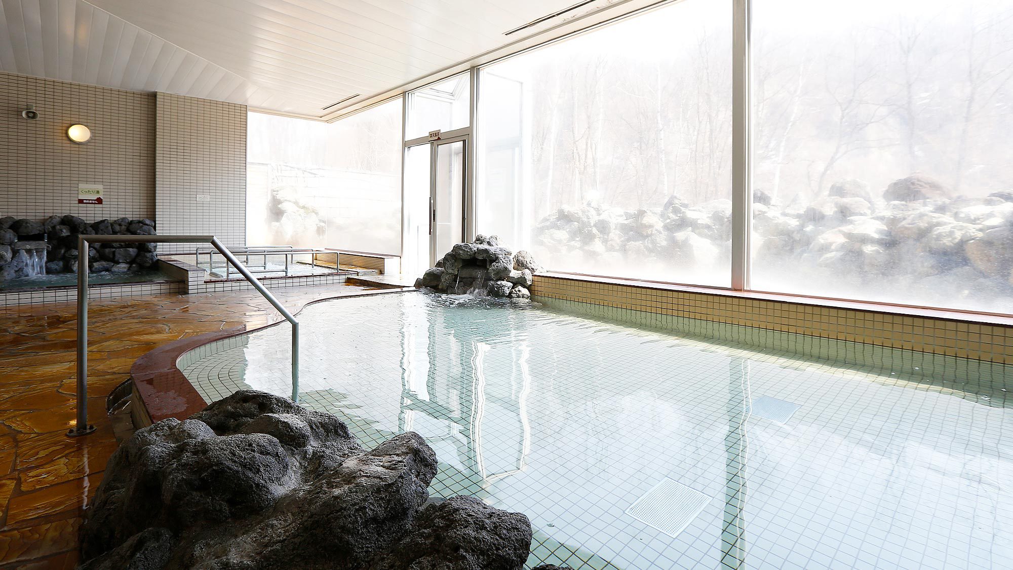 【楽天スーパーSALE】ご当地サウナ飯「ローリューチキン」付鍋会席がお得に！（2食付）