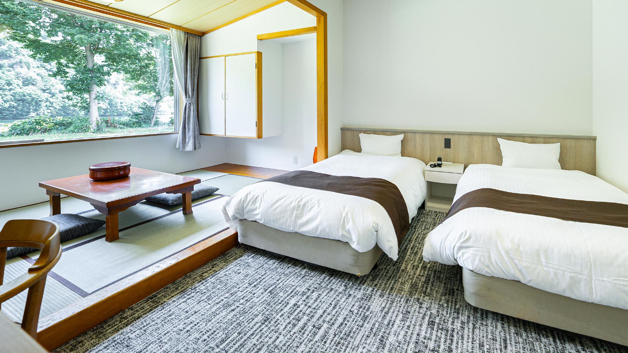 【 禁煙 】 和洋室 〜 快適シモンズベッド 〜