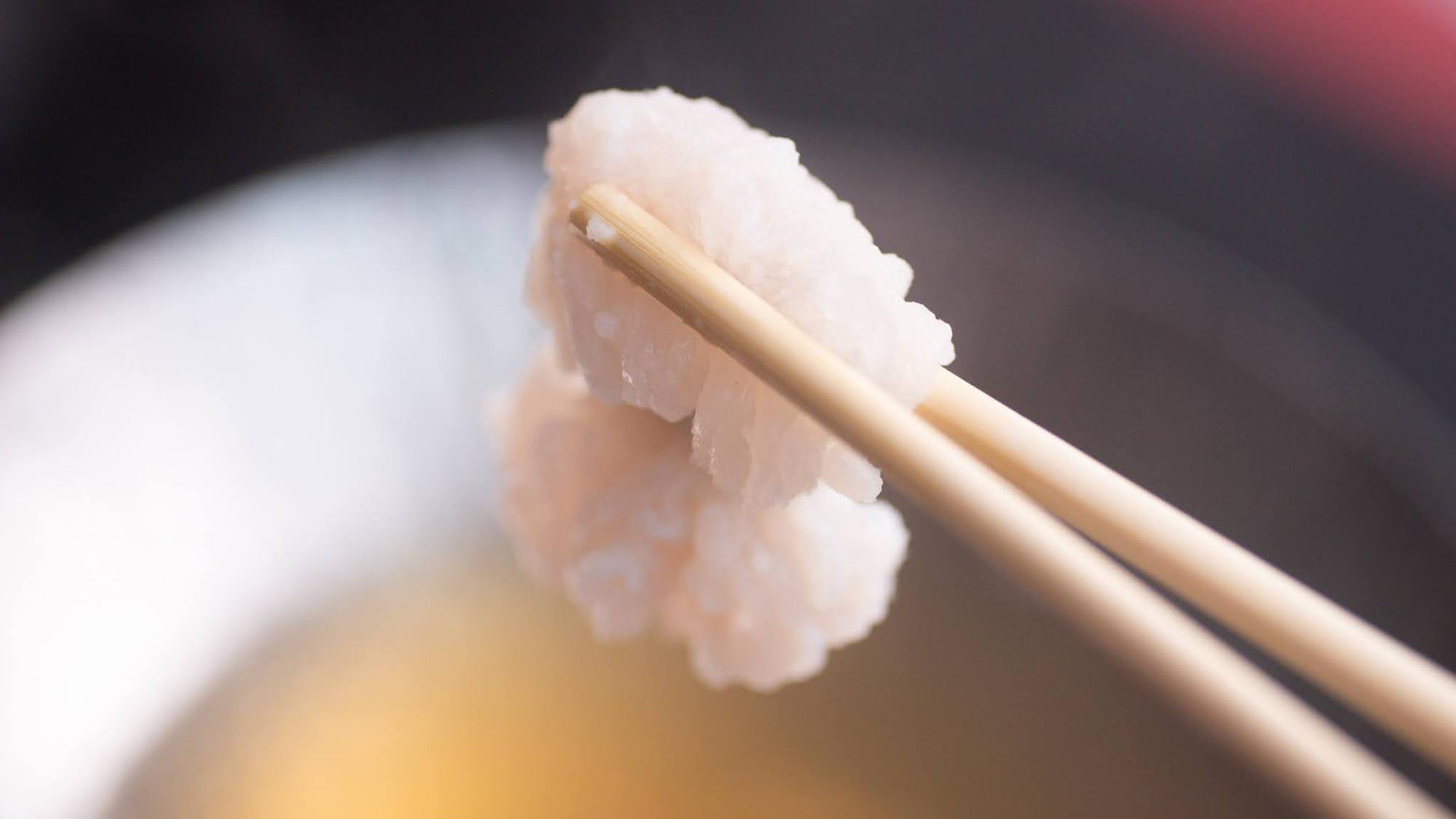 【職人技の骨切り鱧しゃぶ】ふわっと花咲く！やわらか鱧しゃぶ＆特製ちり酢で夏のごちそう【個室食】