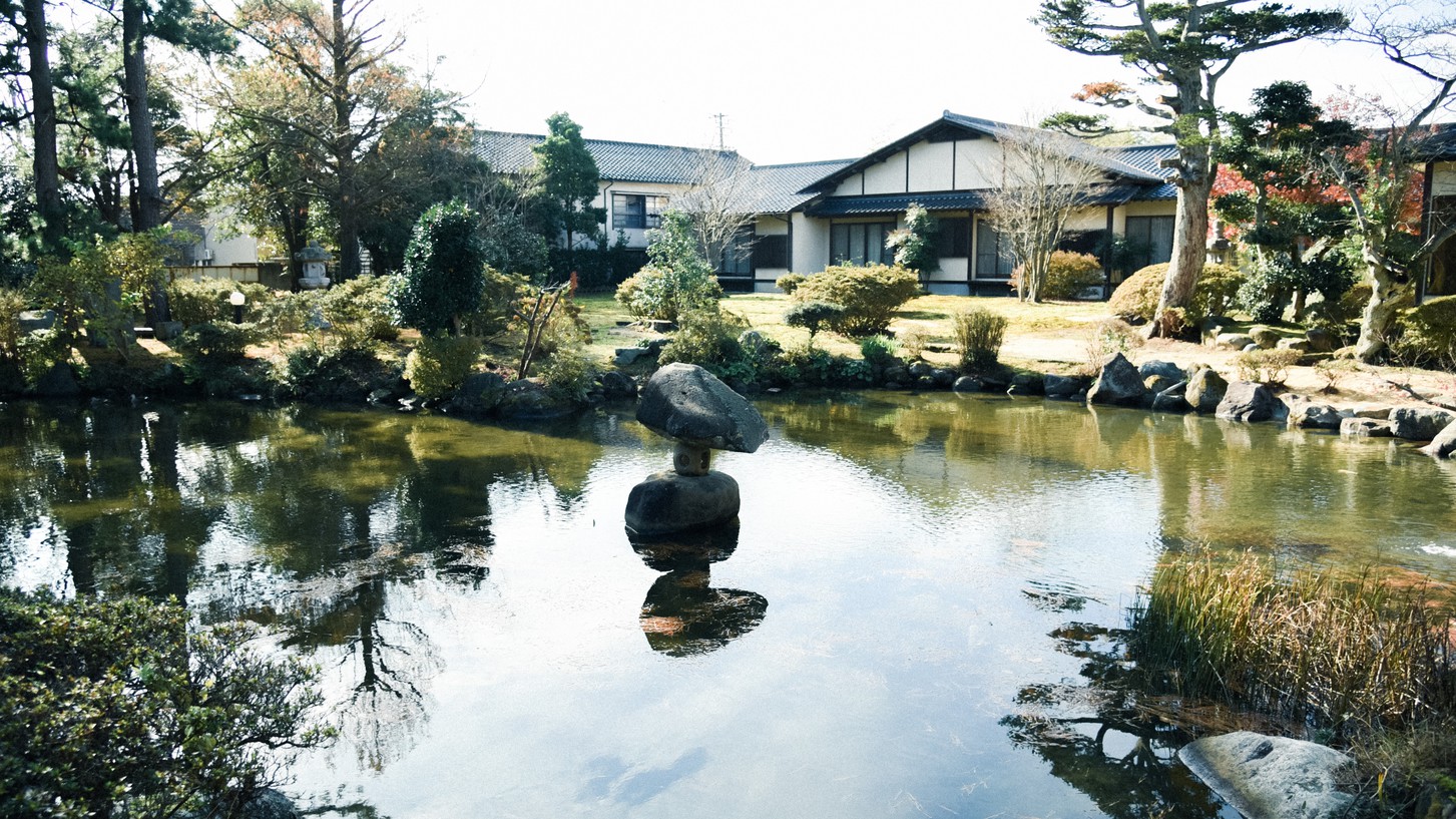 【お造りグレードアップ】旬の地魚8種以上+白エビお造り付き！富山湾のきときと鮮魚をたっぷり堪能